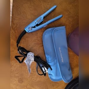 Preowned Babyliss pro Nano Titanium mini flat iron